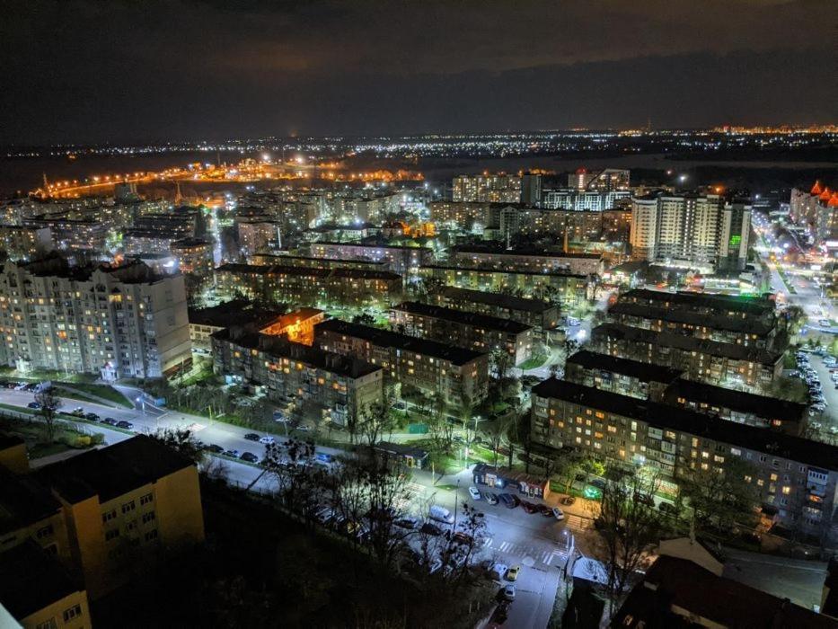 Видовая Квартира Yaroslavichi-2 Vyshhorod Buitenkant foto
